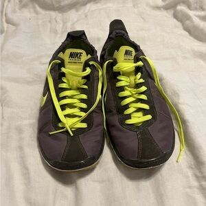 Nike Free Twist athletic Shoes Women's 9 grey/neon green yellow